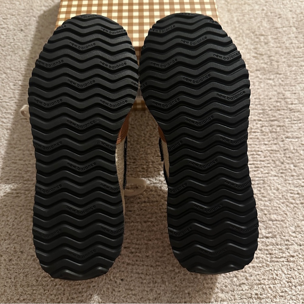 Sézane x New Balance 471 Sneakers (Size EU38.5/Women’s US 7.5) - Picture 6 of 11